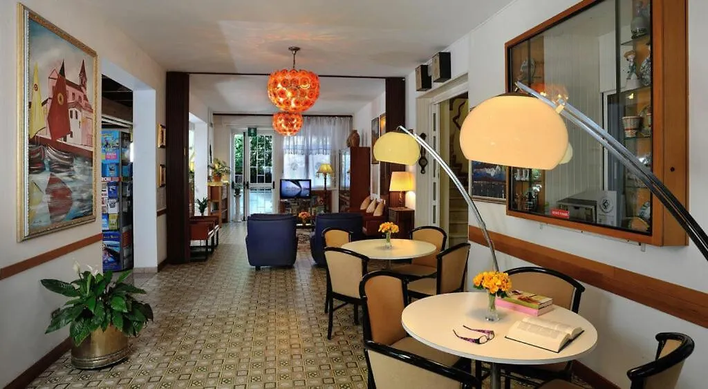 Hotel Plaza Cesenatico 3*,  Italy